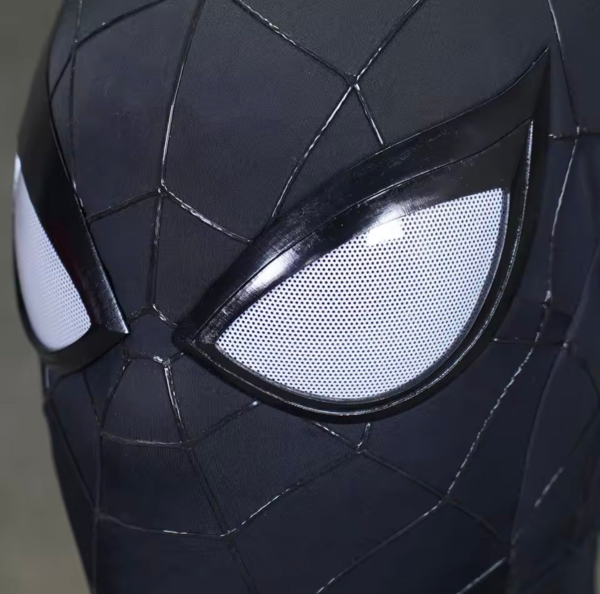 SpideyJunky™ PS4 Replica