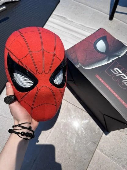 Spidey Junky™ Homecoming Blinking Spidey Mask