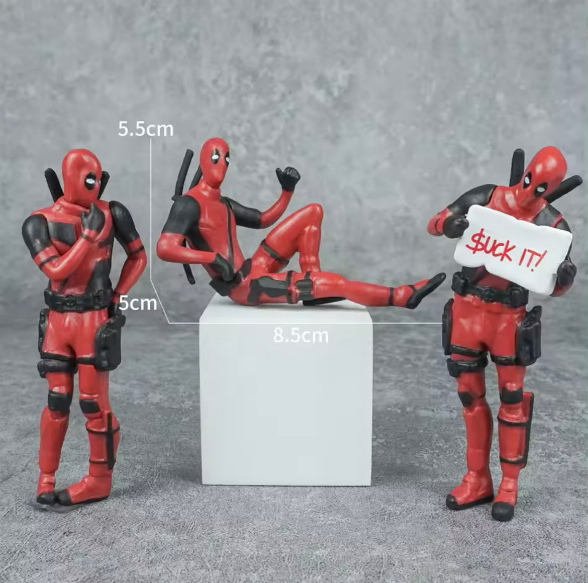 Mini Deadpool Figurines