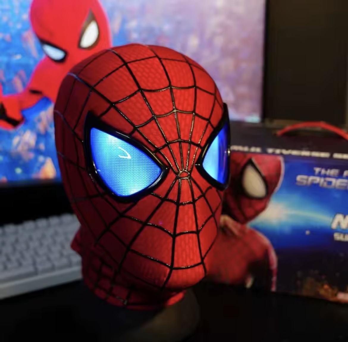 SpideyJunky™ Ultimate Spidey Mask